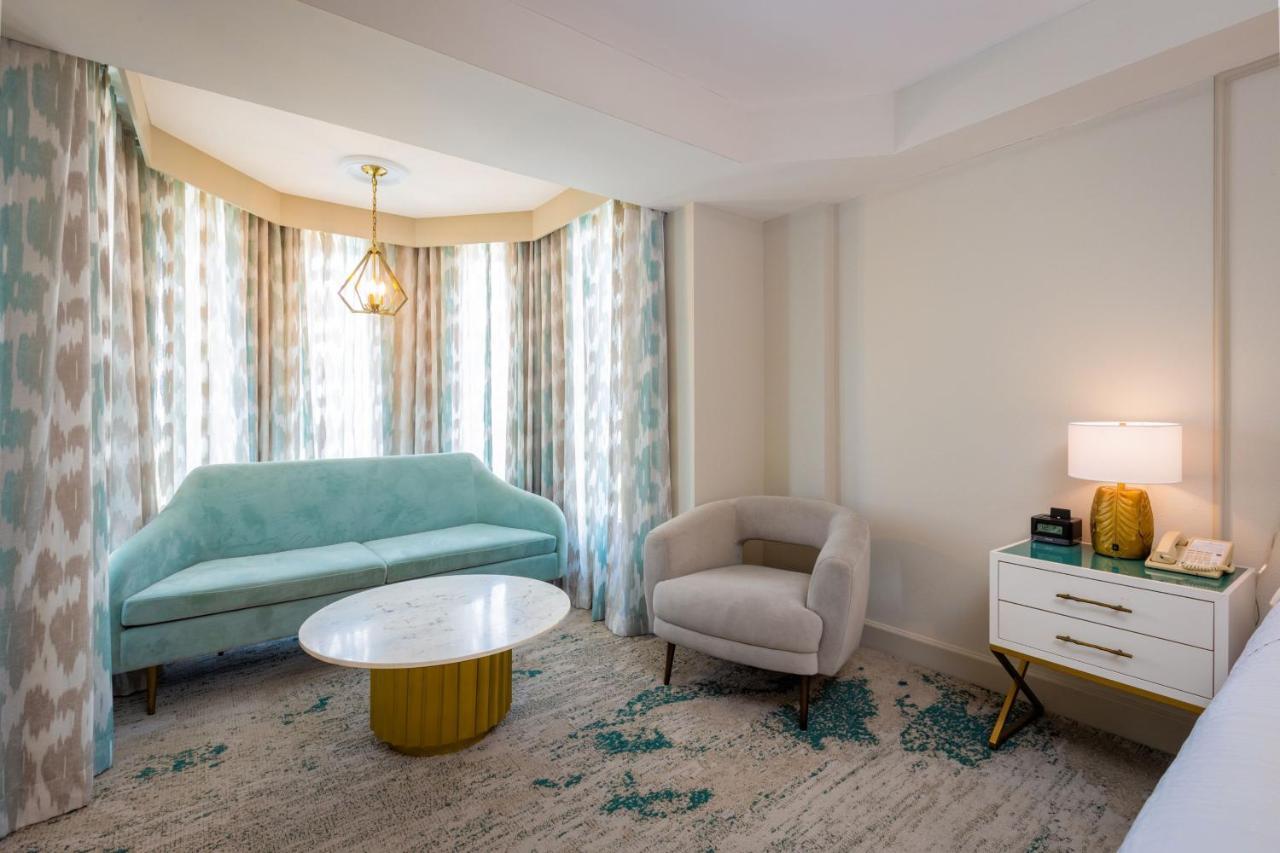 Castle Hotel, Autograph Collection Hotel Williamsburg
